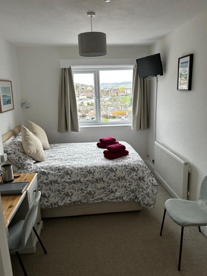 Lucerne B&B Lyme Regis Ngoại thất bức ảnh