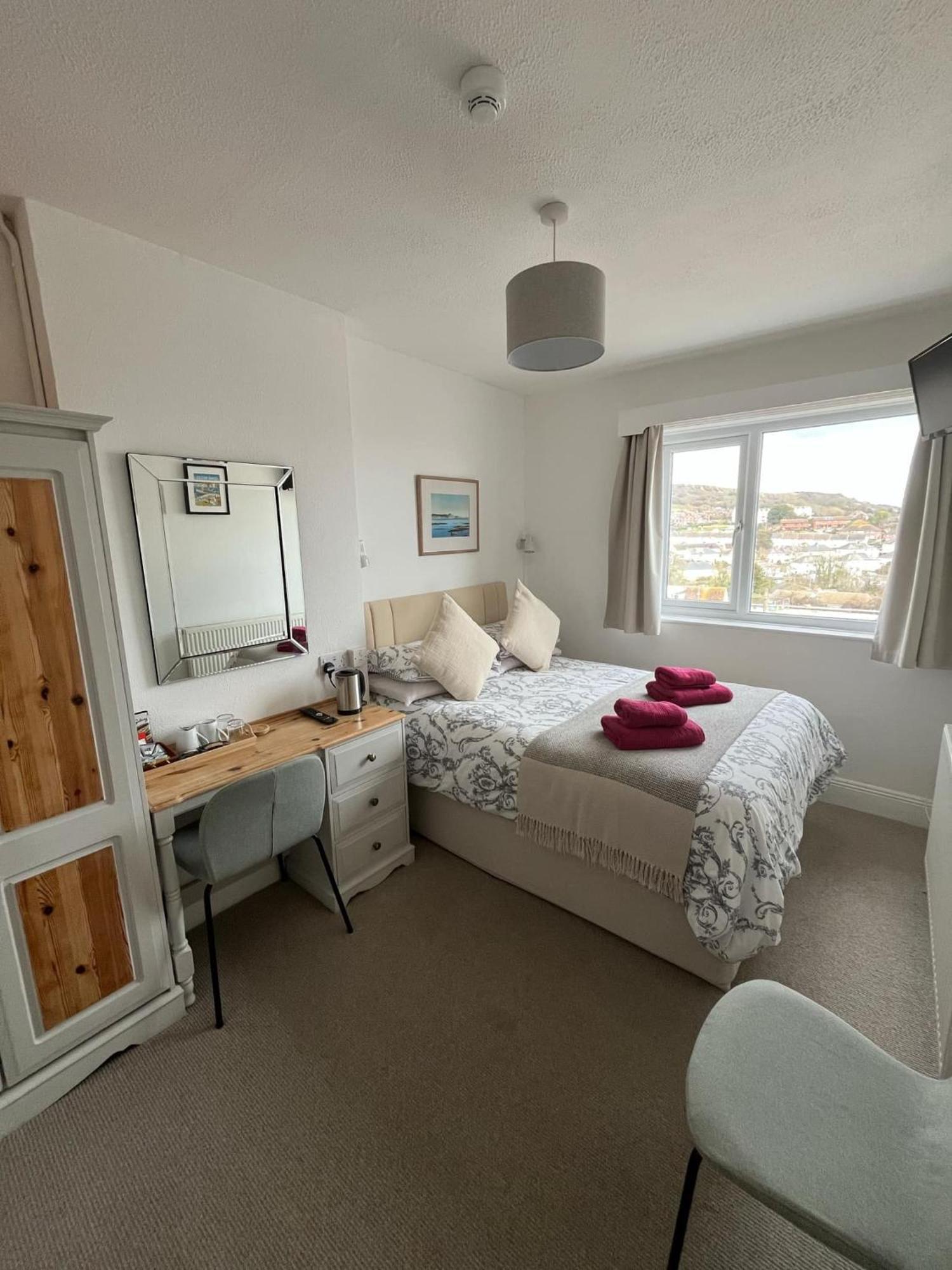 Lucerne B&B Lyme Regis Ngoại thất bức ảnh